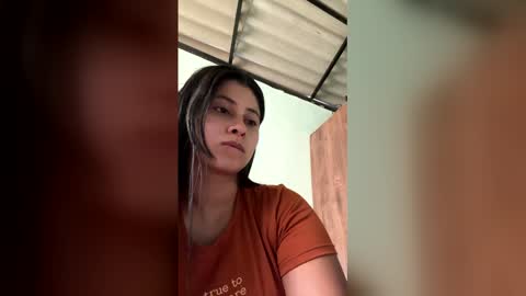 Snapshot of lucy_stark212 chatting on 02-11-26, 04:56 Lucia online show from 02-11-26, 04:56