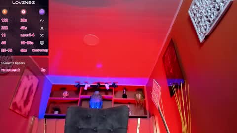 Lucy  online show from 11-07-25, 11:43