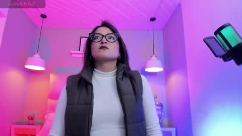 Lucy  online show from 01-16-26, 07:29