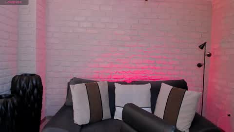 Snapshot of lucycarterx chatting on 06-25-26, 03:39 Lucy online show from 06-25-26, 03:39