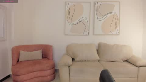 Snapshot of lucycarterx chatting on 07-12-26, 10:56 Lucy online show from 07-12-26, 10:56