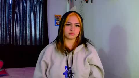 LUCIA  online show from 12-13-24, 03:43