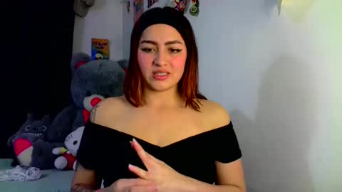 LUCIA  online show from 03-11-25, 03:16