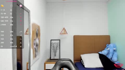 L U C Y  online show from 01-18-25, 03:09