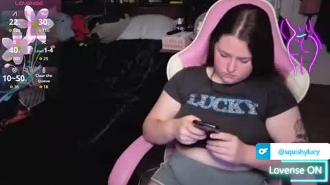 Snapshot of lucygooseyz30 chatting on 07-14-26, 06:35 Lucy online show from 07-14-26, 06:35