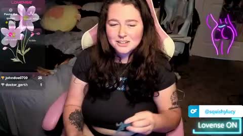Snapshot of lucygooseyz30 chatting on 07-27-26, 05:42 Lucy online show from 07-27-26, 05:42