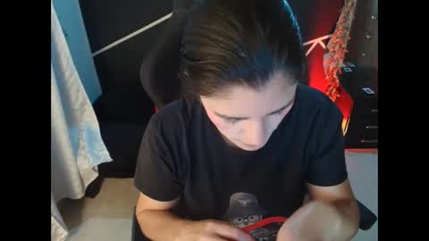 LUCY online show from 05-10-26, 01:38