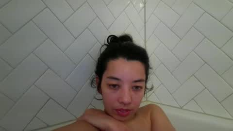 lucylitt25 online show from 06-15-26, 01:57