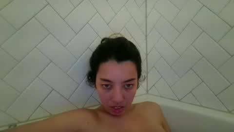 lucylitt25 online show from 06-19-26, 06:01