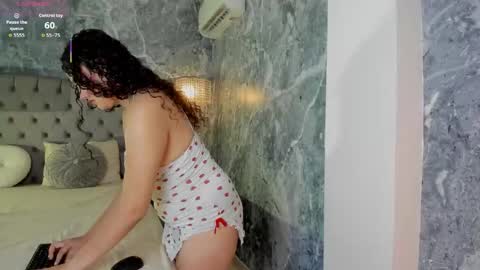 Lucy online show from 11-21-25, 01:59