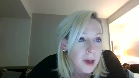 Snapshot of lucyloveslookers78240 chatting on 12-04-24, 03:15 Lucy Loves Lookers online show from 12-04-24, 03:15