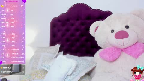 Snapshot of lucyluy chatting on 12-22-24, 08:38 Instagramlucyluy10 online show from 12-22-24, 08:38