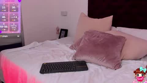 Snapshot of lucyluy chatting on 02-12-25, 08:49 Instagramlucyluy10 online show from 02-12-25, 08:49