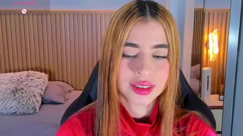 Snapshot of lucymars1 chatting on 10-10-25, 12:04 L U C Y online show from 10-10-25, 12:04