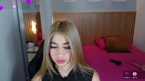 Snapshot of lucymars1 chatting on 11-08-25, 12:16 L U C Y online show from 11-08-25, 12:16