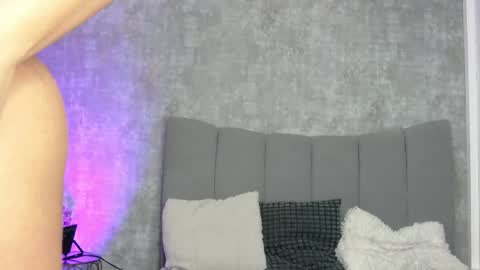 Snapshot of lucyrayy chatting on 03-18-26, 07:00 lucyrayy online show from 03-18-26, 07:00