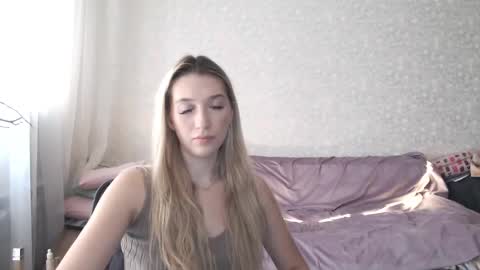 Lucy Ree online show from 09-10-25, 10:48