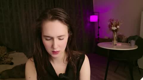 Lucy Rose online show from 04-27-26, 06:50