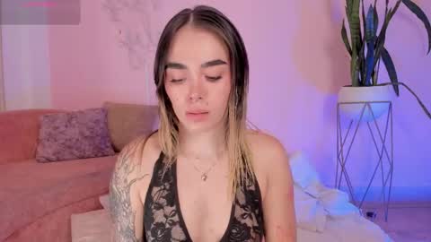 Lucy online show from 10-27-25, 04:38