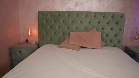 LucyWillow online show from 01-18-26, 04:16