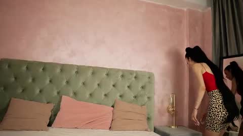 LucyWillow online show from 06-18-26, 04:35