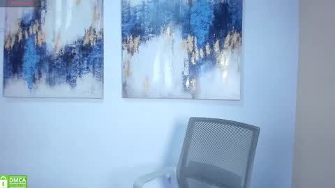 Lucy Liiu online show from 10-26-25, 02:01