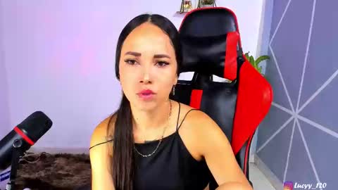 Snapshot of lucyy_rose chatting on 10-07-25, 12:30 o online show from 10-07-25, 12:30