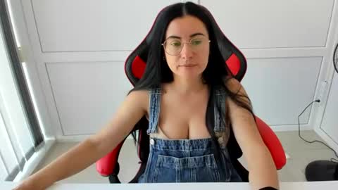 Lucy online show from 07-17-26, 12:45