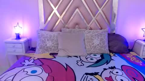 Lu online show from 09-13-25, 03:23