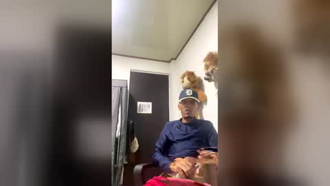 Leoncito online show from 04-07-26, 04:35