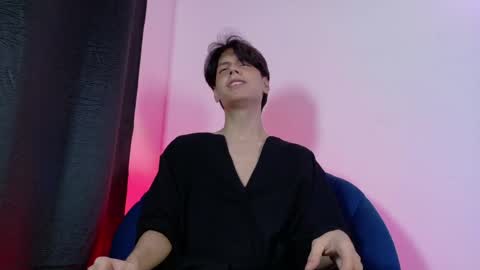 Lui online show from 05-17-26, 03:15