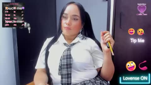 luielli online show from 04-30-26, 02:07