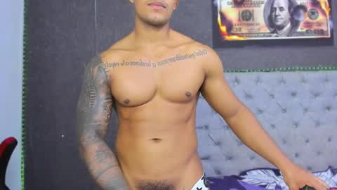 Luigi Independent model online show from 05-15-26, 05:31