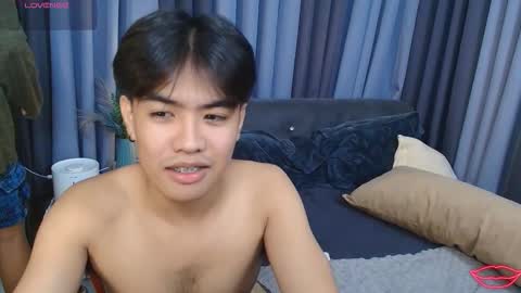 luigi_moreno online show from 10-19-25, 05:24