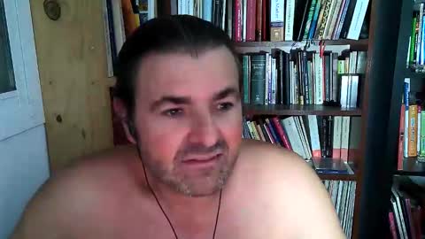 Snapshot of luigijohn chatting on 09-12-25, 10:43 LUIGIJOHN online show from 09-12-25, 10:43