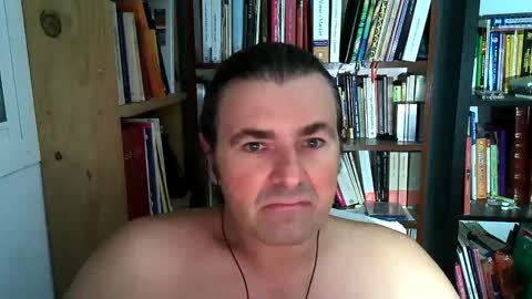 Snapshot of luigijohn chatting on 09-13-25, 10:09 LUIGIJOHN online show from 09-13-25, 10:09