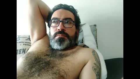 Hairyman online show from 10-19-25, 07:36