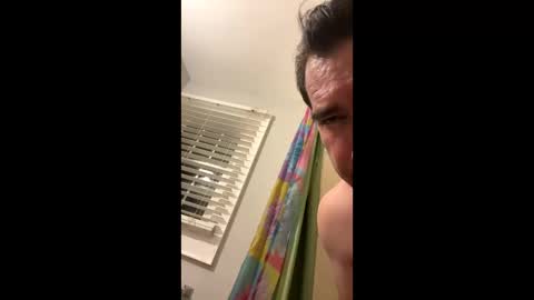 luis692376 online show from 10-12-25, 02:54