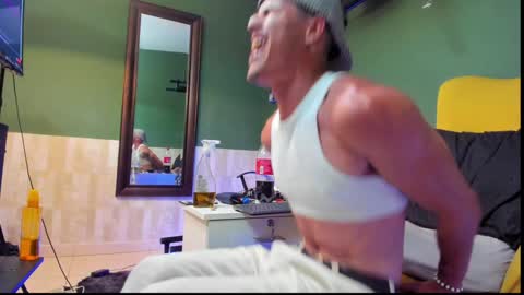 Luis AS online show from 01-12-25, 12:07