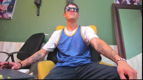 Luis AS online show from 01-15-25, 12:36