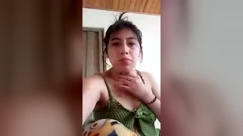 Snapshot of luisa_homes chatting on 06-21-26, 01:13 luisa_homes online show from 06-21-26, 01:13