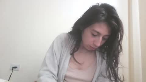 Snapshot of luisa_homes chatting on 07-12-26, 01:57 luisa_homes online show from 07-12-26, 01:57