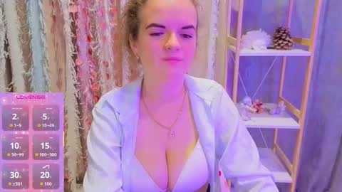 Luisa Rosee online show from 10-12-25, 07:13