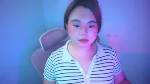 Snapshot of luisa_xpress chatting on 07-20-26, 12:29 LUISA online show from 07-20-26, 12:29