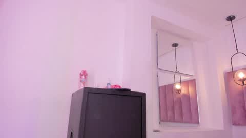 L U I S A online show from 01-13-25, 01:56