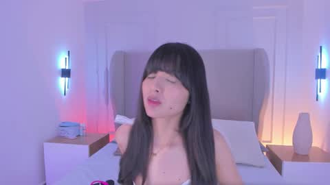 Snapshot of luisah_ chatting on 11-03-25, 08:21 L U I S A online show from 11-03-25, 08:21