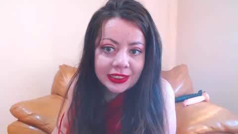 Snapshot of luisahornydoll chatting on 03-10-26, 07:13 Cassie online show from 03-10-26, 07:13