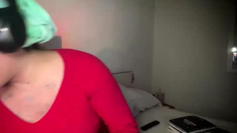 Luisa Monsters online show from 02-02-26, 12:42