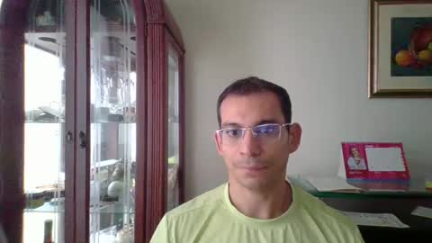 Luis online show from 02-24-26, 05:11