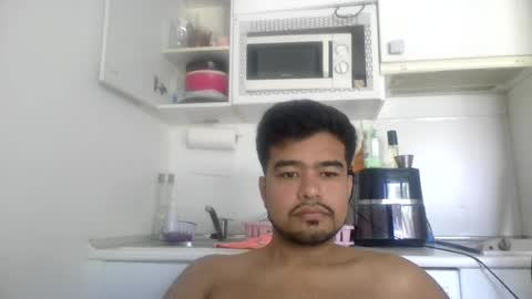 luisjose1998 online show from 08-05-26, 10:07